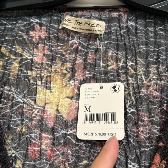 FREE PEOPLE We The Free Angelina Lace Up Button Up Dark Combo Crop Top sz M - Picture 3 of 5